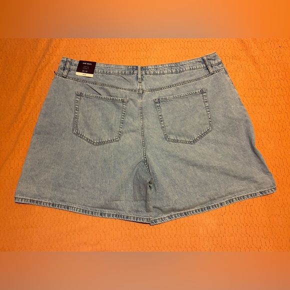 Ava & Viv High Rise Midi Denim Shorts 22R Relaxed Fit - Picture 2 of 5